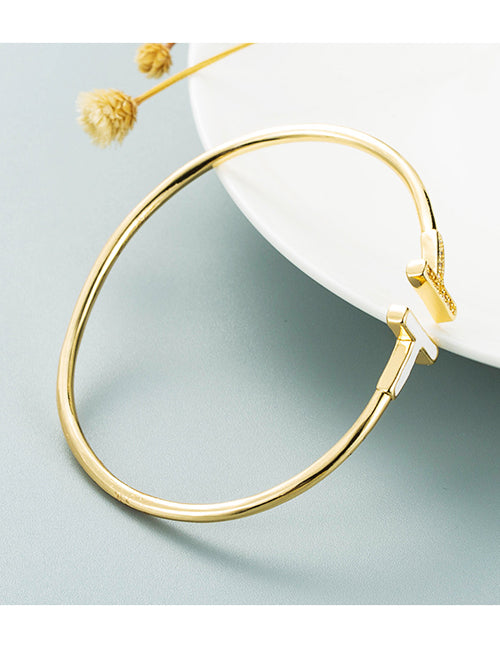bangles & bracelets