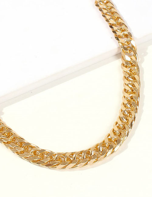 Devina Choker